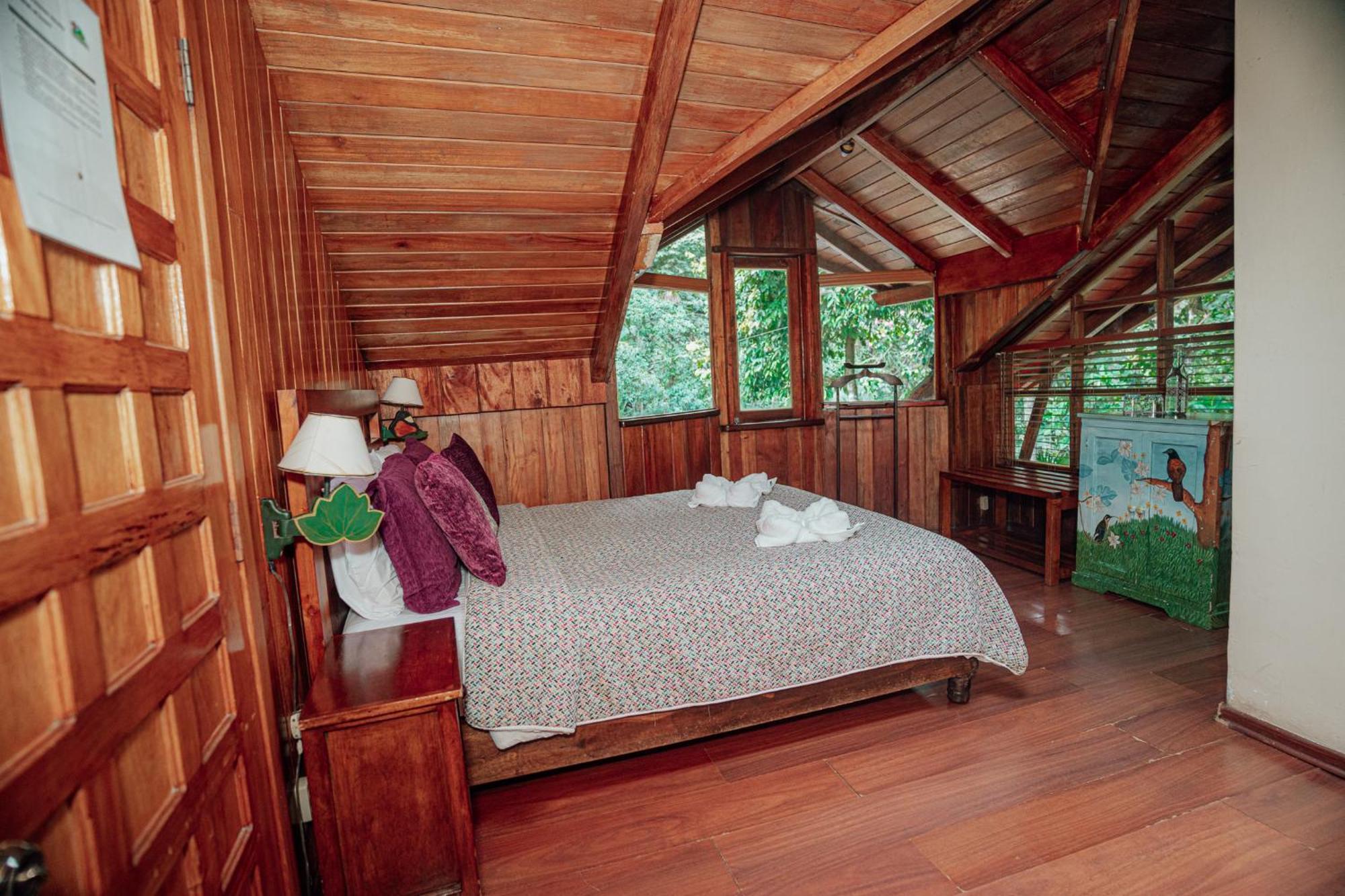 Mindo Garden Lodge And Wildlife Reserve Exterior photo